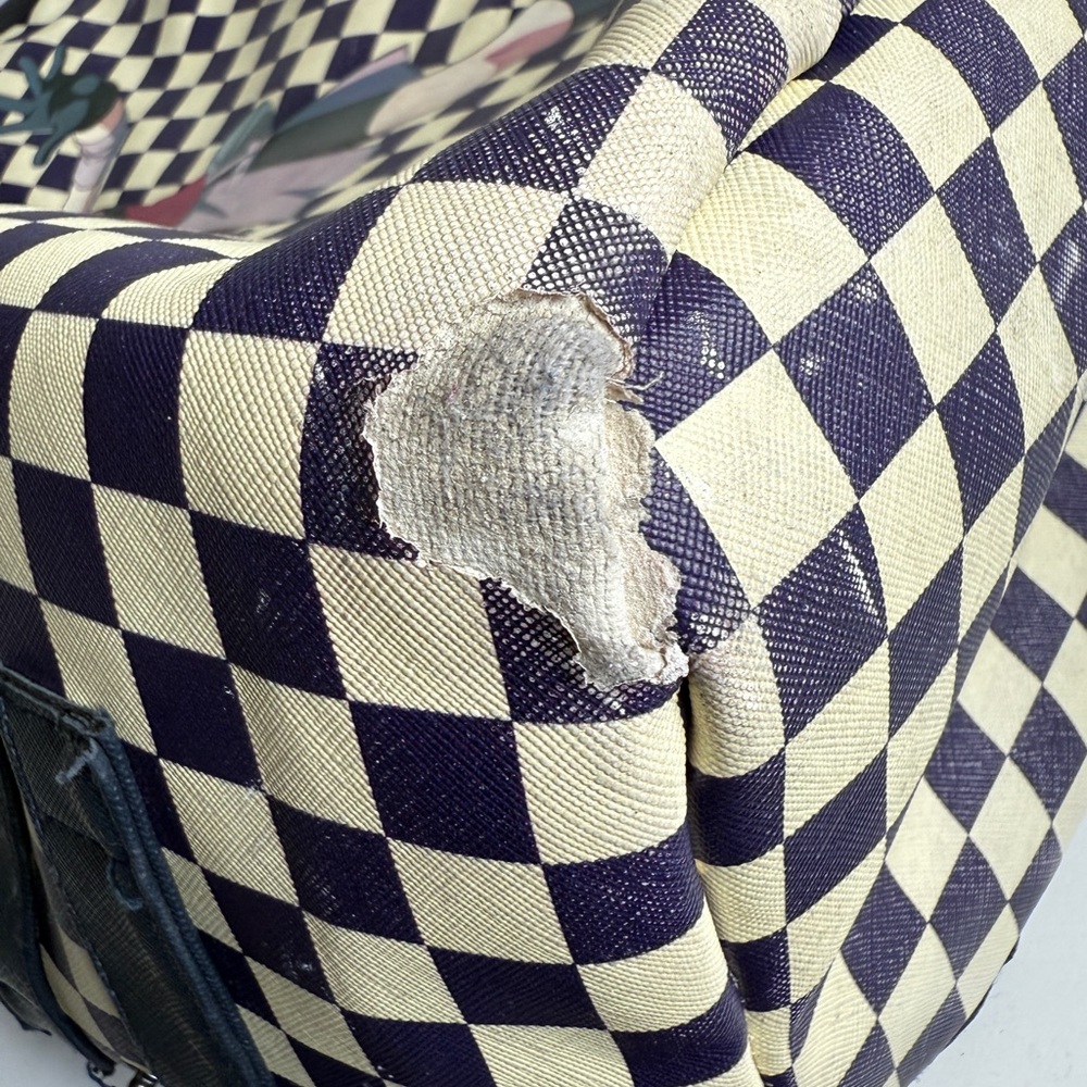 Anime Character Checkered Backpack - Picture 10 of 11